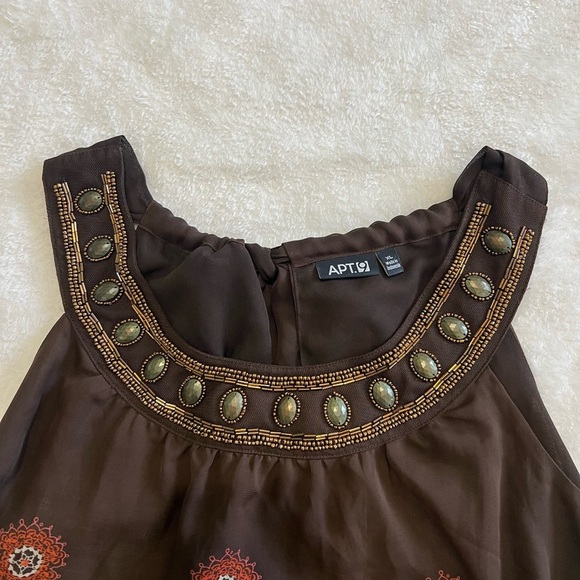 APT.9 Brown and Orange Sleeveless Top. #08 - Picture 4 of 7